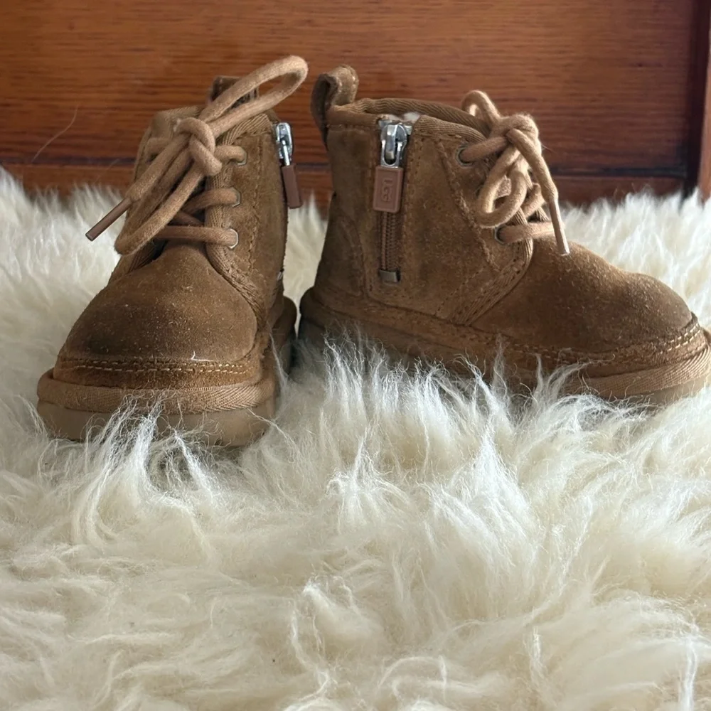 UGG Kids ‘Neumel II’ Brown Suede Sherpa Side Zip Winter Boots